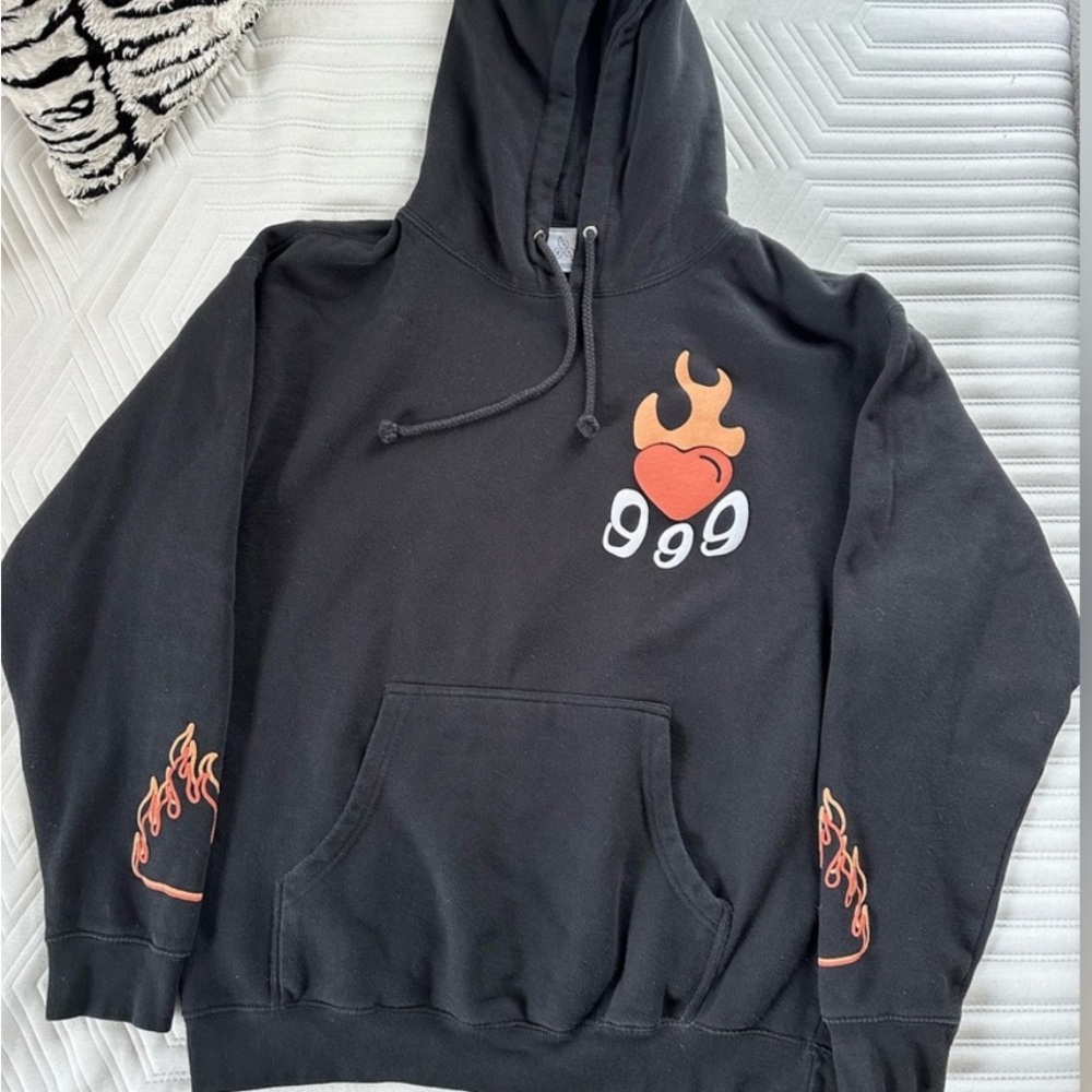Juice Wrld 999 Burning Hearts puffy print sweatshirt